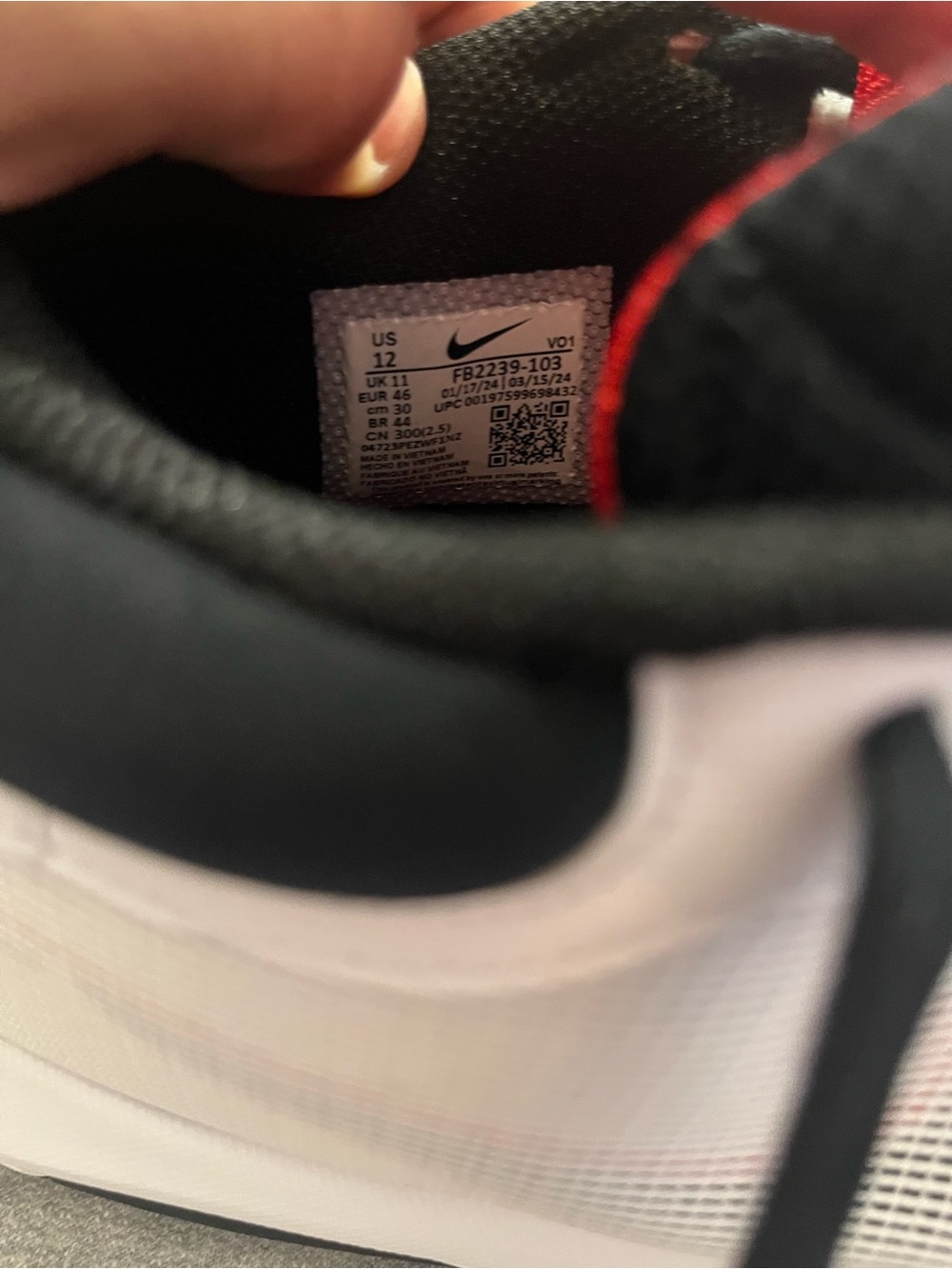 Nike Lebron Witness VIII White Black Red Men's Shoe Size 12 FB2239-103 - Picture 10 of 12